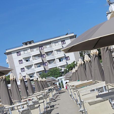 Hotel Delle Nazioni Milano Marittima Kültér fotó