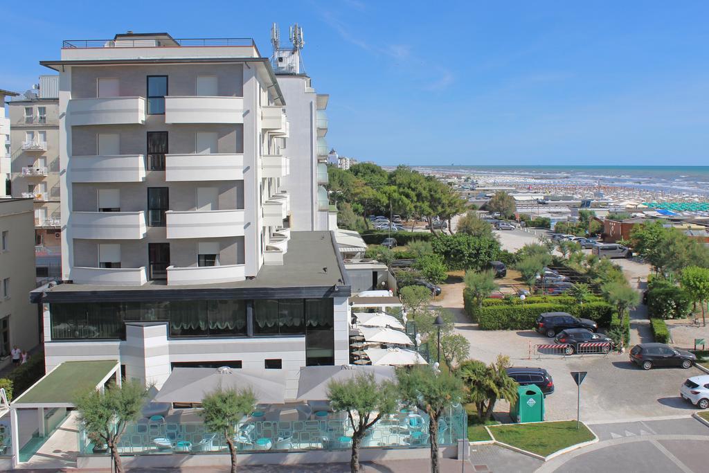 Hotel Delle Nazioni Milano Marittima Kültér fotó