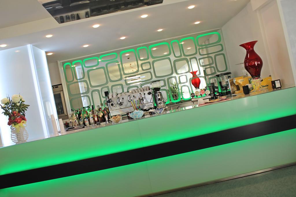 Hotel Delle Nazioni Milano Marittima Kültér fotó